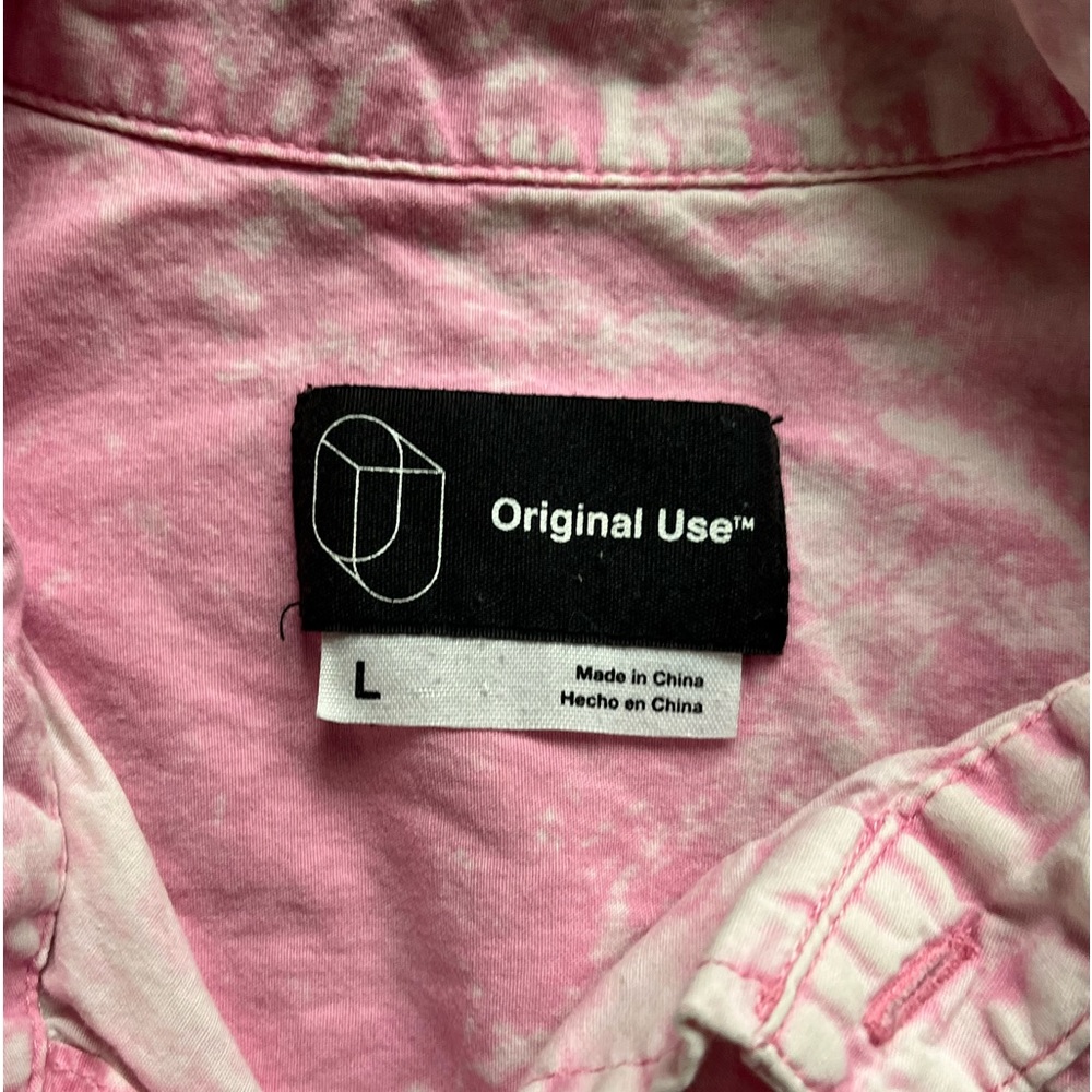 Breathable salmon dress shirt